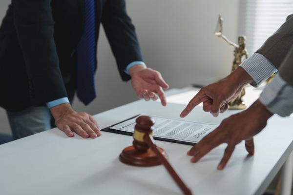 Cautionnement proportionnel aux revenus : prise en compte des indemnités kilométriques ?